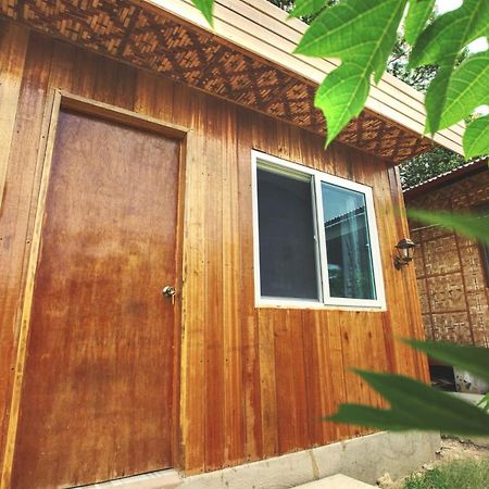 Sam'S Bed And Breakfast Dumaguete City Exterior photo