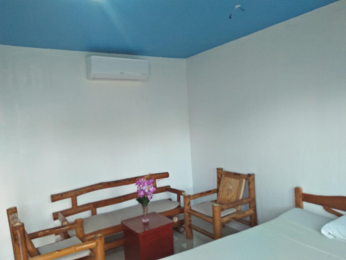 Sam'S Bed And Breakfast Dumaguete City Exterior photo