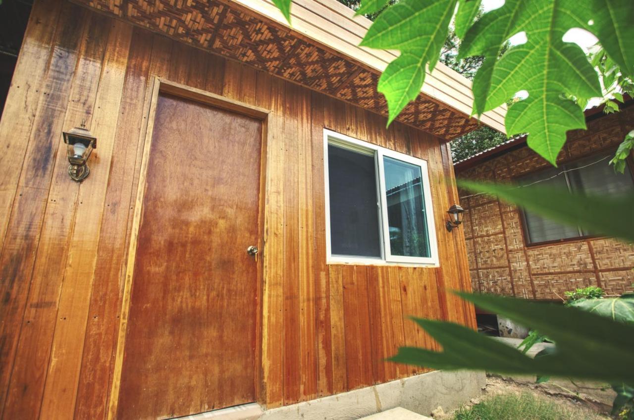 Sam'S Bed And Breakfast Dumaguete City Exterior photo